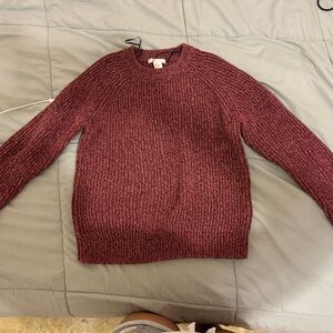 H&M knitted medium size burgundy sweater